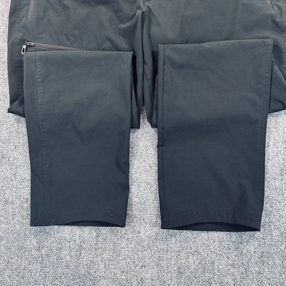 Columbia Men's 42x32 Black Titan Pass Pants Hiking Trekking Stretch Cinch Belt
